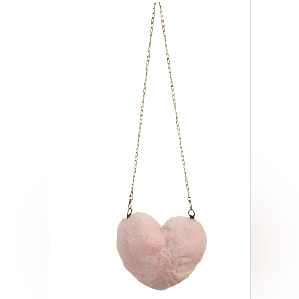 Adorable Plush Pink Faux Fur Heart-Shaped Crossbody bag. Gold Chain Strap